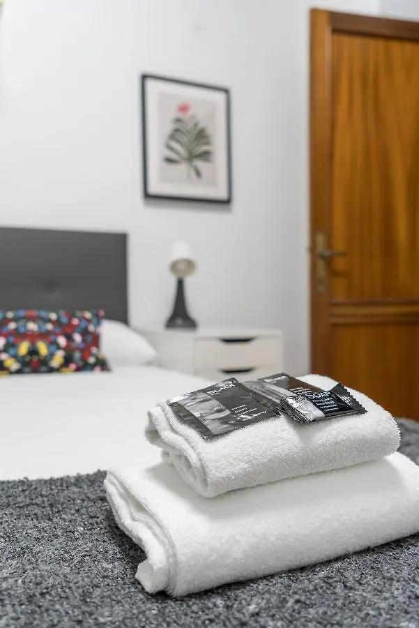 Ybarra Apartment By People Rentals Bilbao